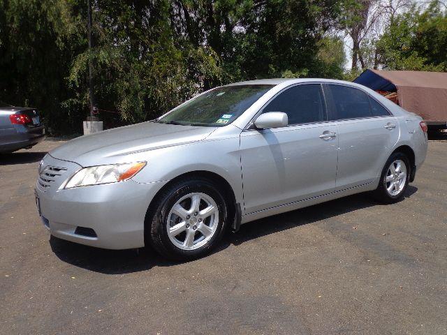 2007 Toyota Camry 2002 Ford KING Ranch