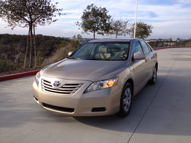 2007 Toyota Camry With 6 Disc Changerdvd System