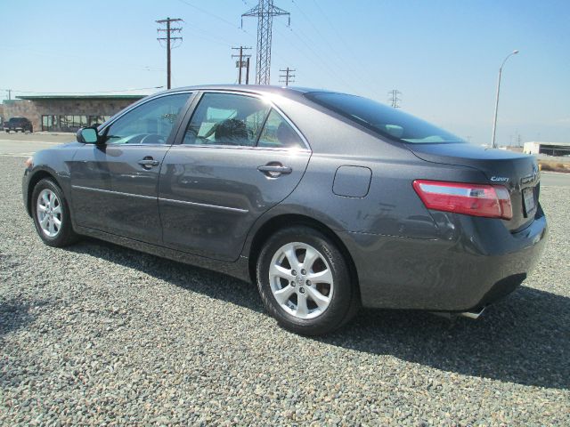 2009 Toyota Camry Reg Cab FLAT BED