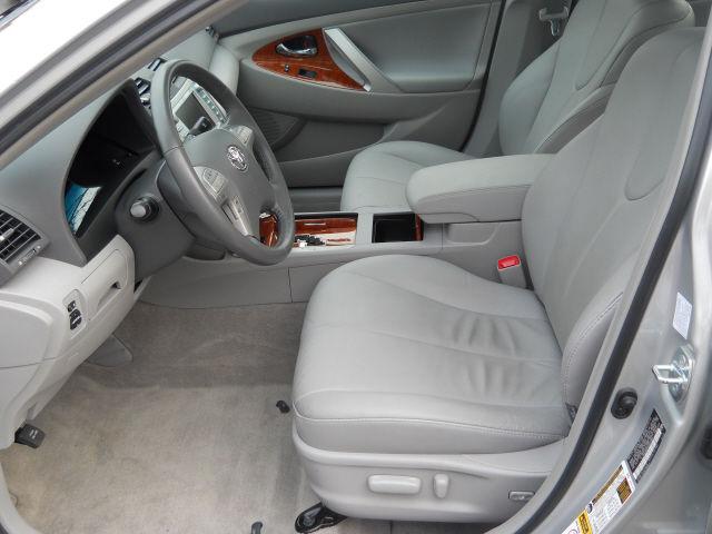 2009 Toyota Camry FX4 4D 5 1/2 Ft