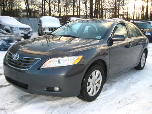 2009 Toyota Camry Extended Cab Pickup