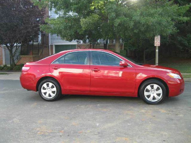 2009 Toyota Camry 2002 Ford KING Ranch