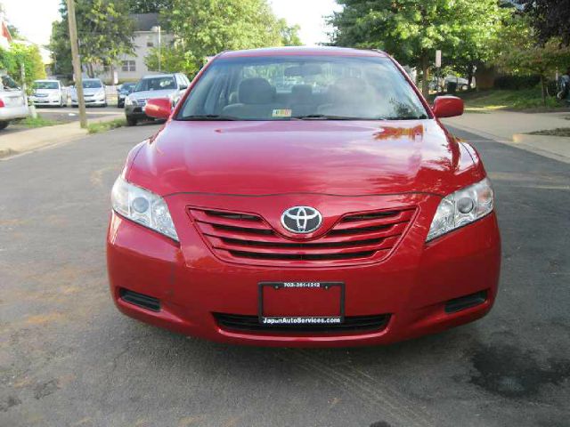 2009 Toyota Camry 2002 Ford KING Ranch