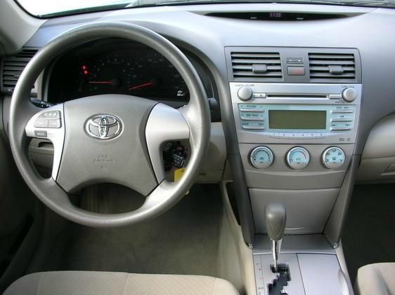 2009 Toyota Camry 2dr Cpe Manual Coupe