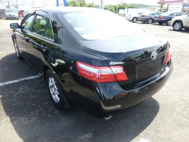 2009 Toyota Camry Reg Cab FLAT BED