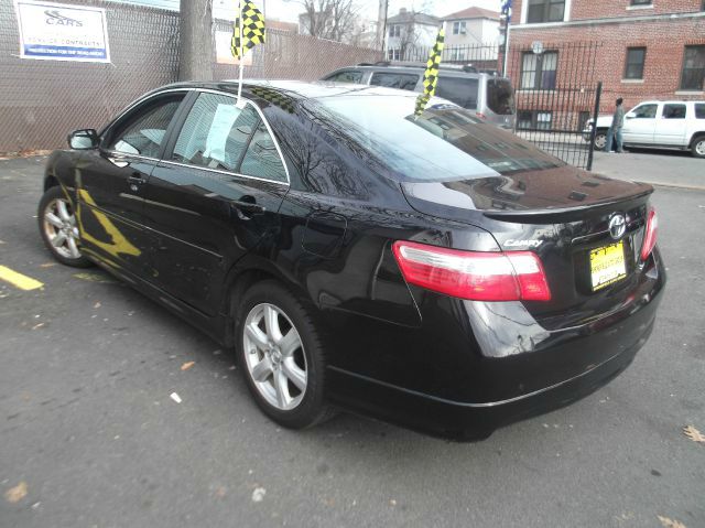 2009 Toyota Camry SLE Leather SUV