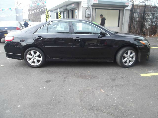 2009 Toyota Camry SLE Leather SUV