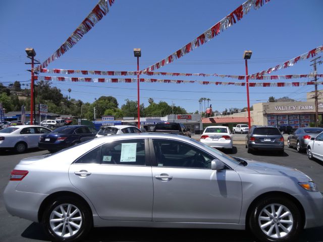 2010 Toyota Camry SEL Sport Utility 4D