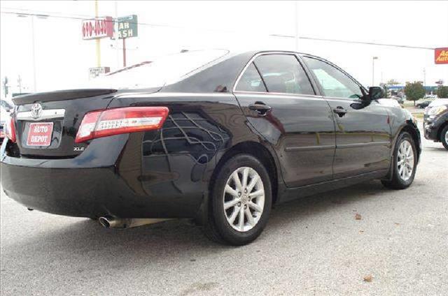 2010 Toyota Camry SEL Sport Utility 4D