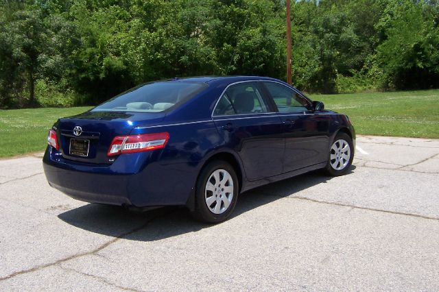 2010 Toyota Camry X