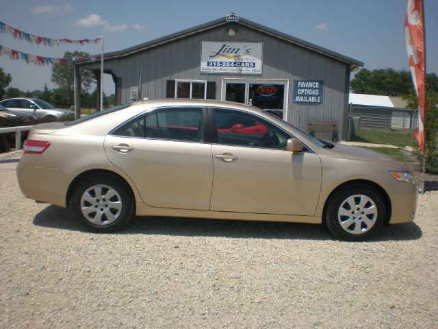 2010 Toyota Camry Enthusiast 2D Roadster