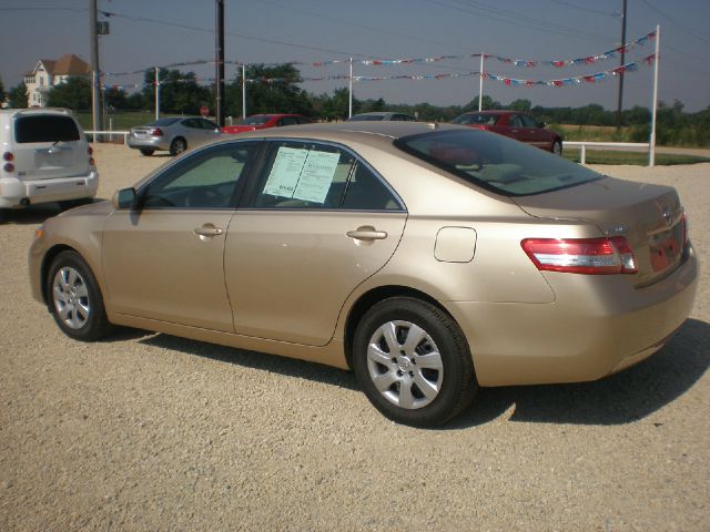 2010 Toyota Camry Enthusiast 2D Roadster