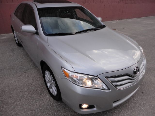 2010 Toyota Camry SEL Sport Utility 4D