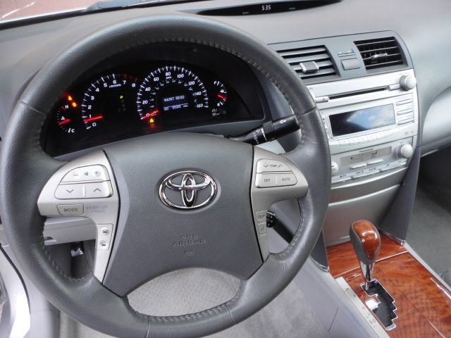 2010 Toyota Camry SEL Sport Utility 4D