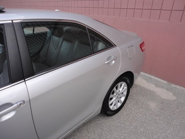 2010 Toyota Camry SEL Sport Utility 4D