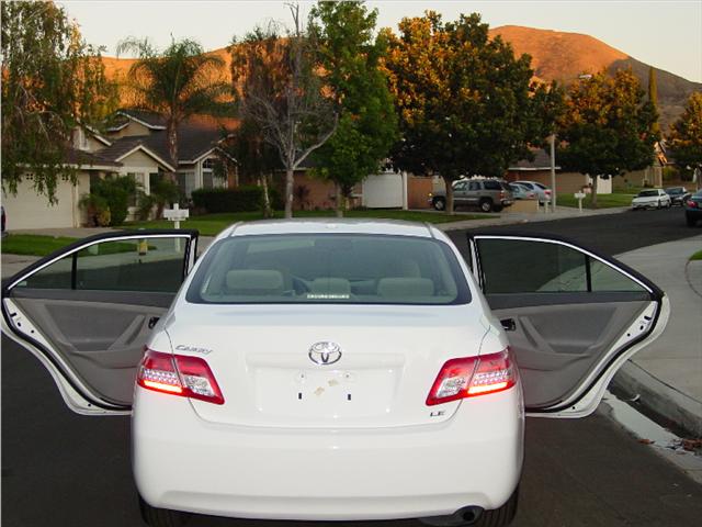 2010 Toyota Camry X