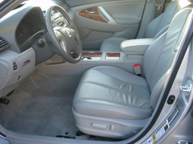 2010 Toyota Camry SEL Sport Utility 4D