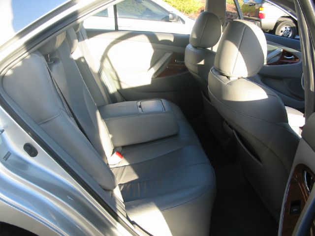 2010 Toyota Camry SEL Sport Utility 4D