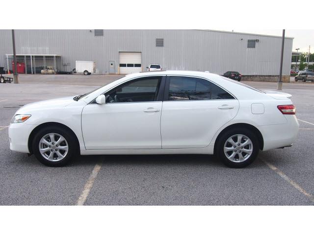 2010 Toyota Camry Enthusiast 2D Roadster