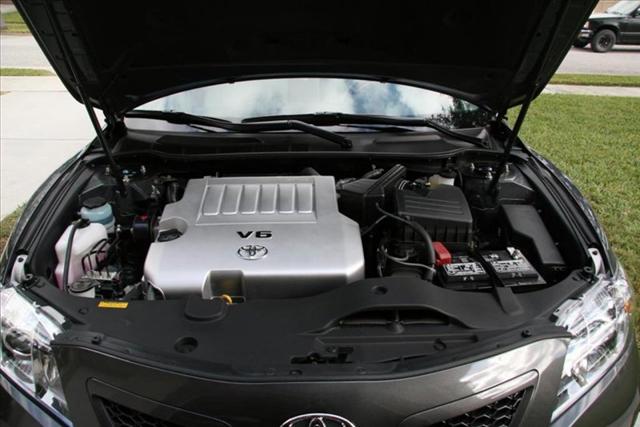 2010 Toyota Camry X