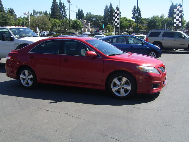 2010 Toyota Camry FX4 Super Crew 4x4