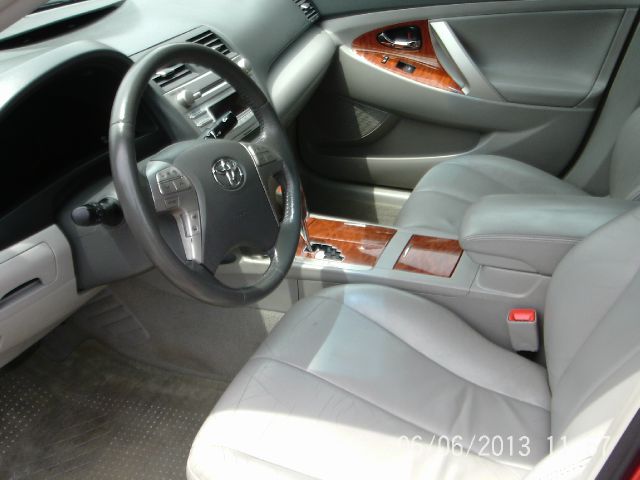 2010 Toyota Camry SEL Sport Utility 4D