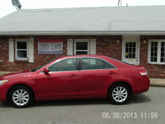 2010 Toyota Camry SEL Sport Utility 4D