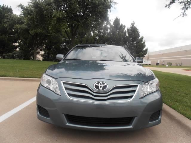 2010 Toyota Camry X