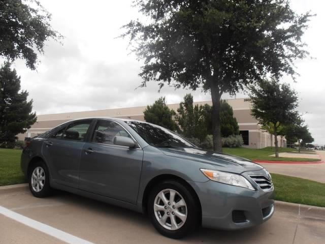 2010 Toyota Camry X