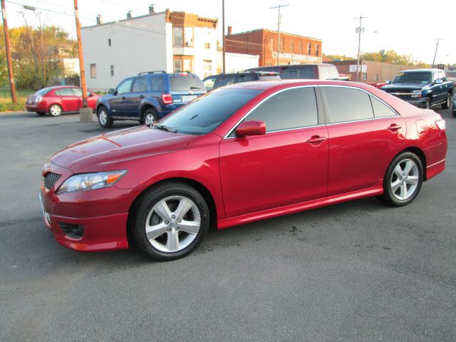 2010 Toyota Camry FX4 Super Crew 4x4