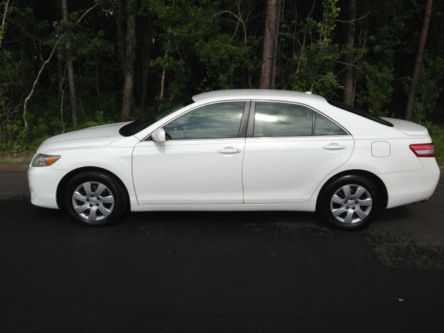 2010 Toyota Camry Reg Cab FLAT BED