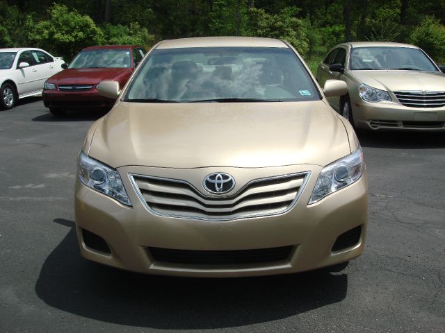 2010 Toyota Camry FWD SXT - New Tires