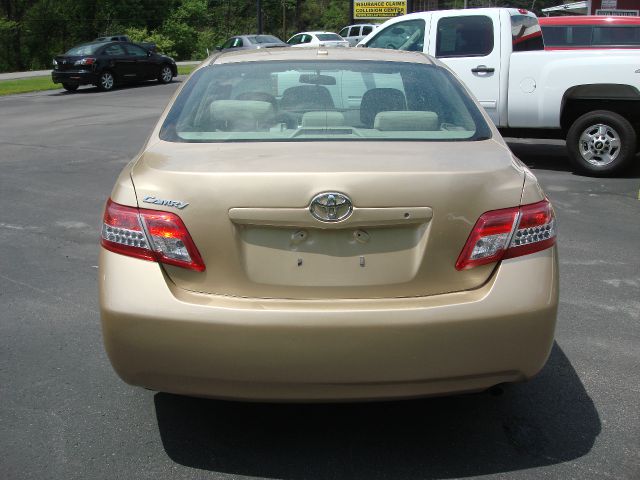 2010 Toyota Camry FWD SXT - New Tires