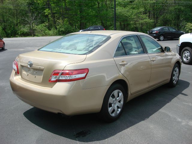 2010 Toyota Camry FWD SXT - New Tires