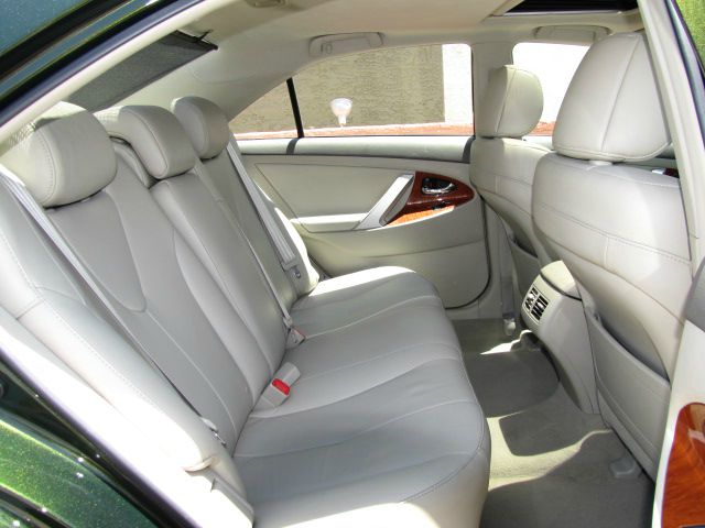 2010 Toyota Camry Extended Cab Pickup