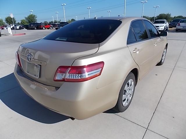 2010 Toyota Camry Unknown