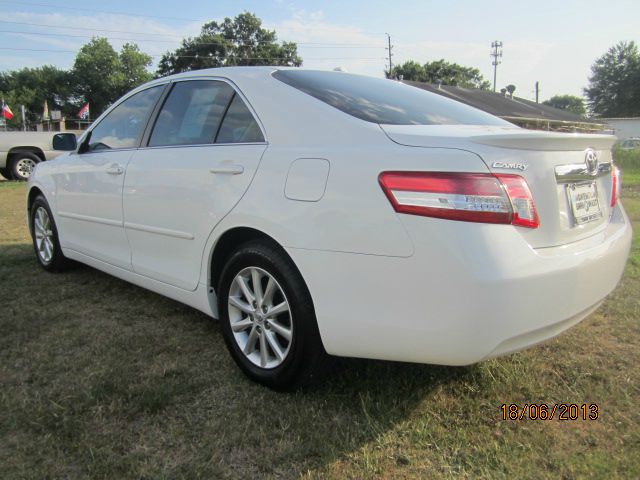 2010 Toyota Camry FX4 Super Crew 4x4