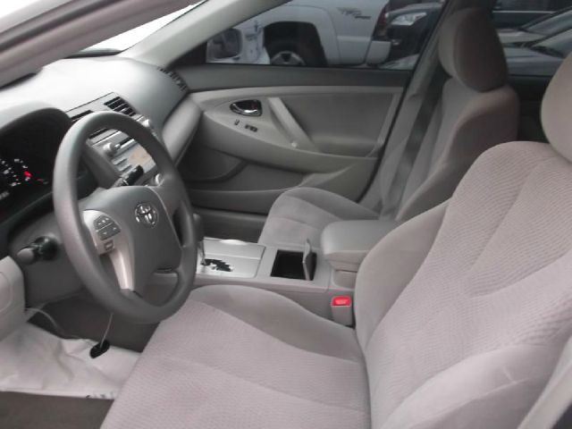 2011 Toyota Camry SLT Loaded