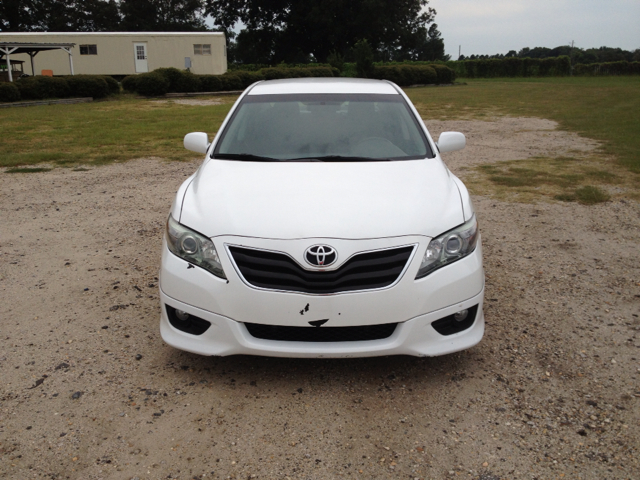 2011 Toyota Camry FX4 Super Crew 4x4