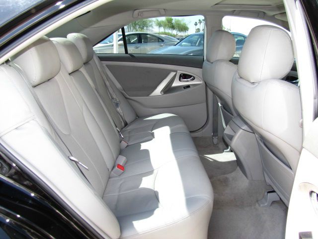 2011 Toyota Camry FX4 Super Crew 4x4