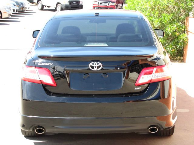 2011 Toyota Camry FX4 Super Crew 4x4