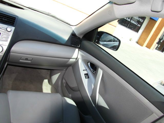 2011 Toyota Camry FX4 Super Crew 4x4