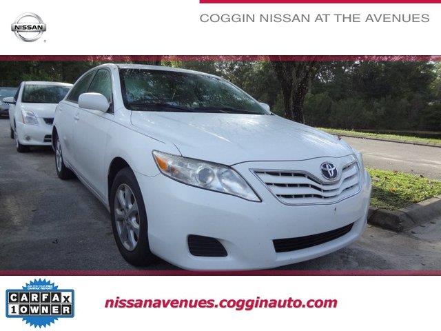 2011 Toyota Camry X