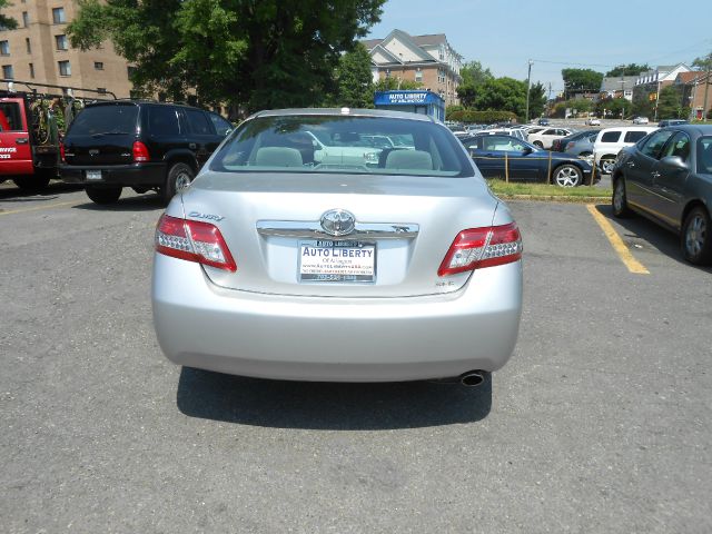 2011 Toyota Camry SEL Sport Utility 4D