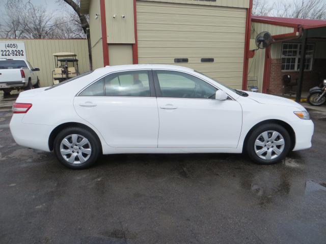 2011 Toyota Camry X