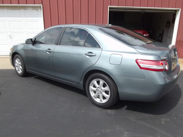 2011 Toyota Camry X