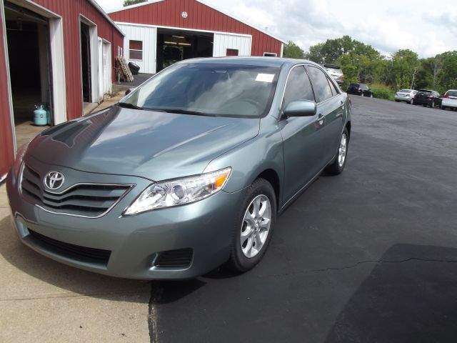 2011 Toyota Camry X