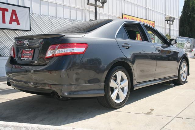 2011 Toyota Camry SE