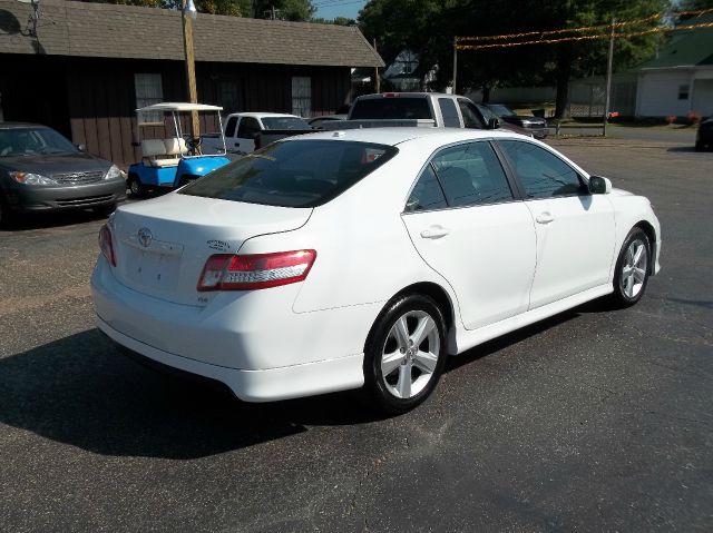 2011 Toyota Camry Racing