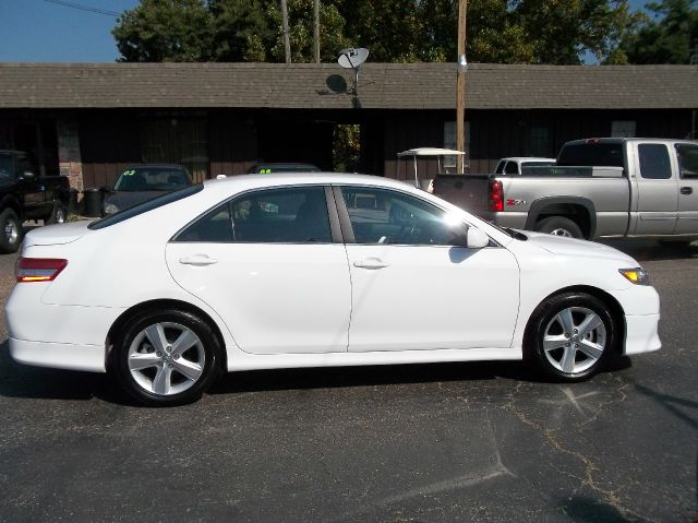 2011 Toyota Camry Racing